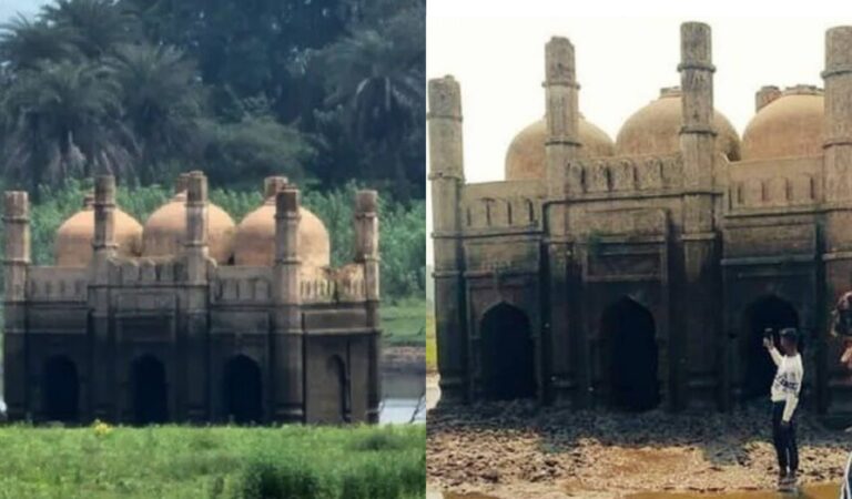 بھارت میں دریا کا پانی خشک ہونے پر قدیم مسجد نمودار ہوگئی