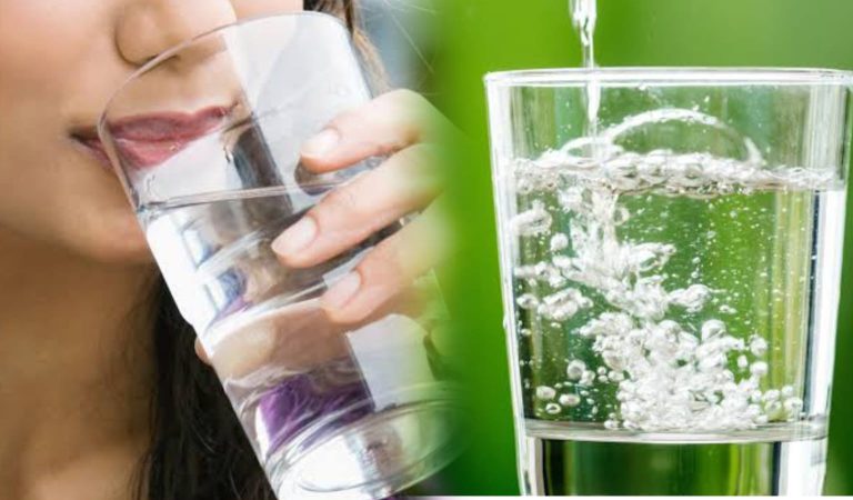 نہار منہ پانی پینے کے صحت پر اثرات