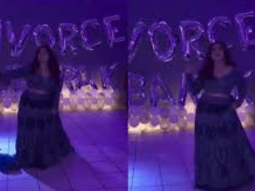 Girl Dancing At Her Divorce